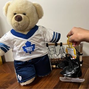 Build a bear Toronto maples leafs bear and accessories set